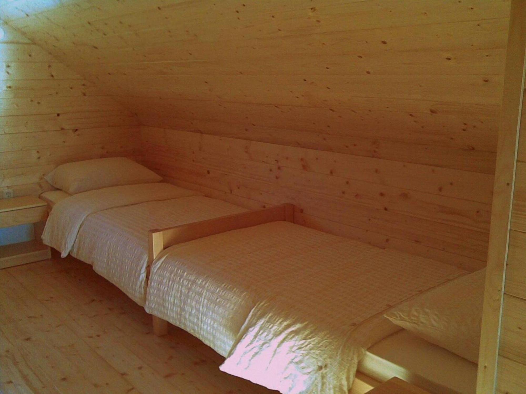 Holiday Homes Eko Klanac Rakovica Ruang foto