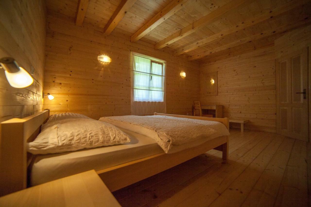 Holiday Homes Eko Klanac Rakovica Bagian luar foto