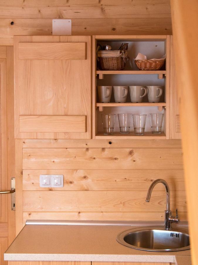 Holiday Homes Eko Klanac Rakovica Bagian luar foto